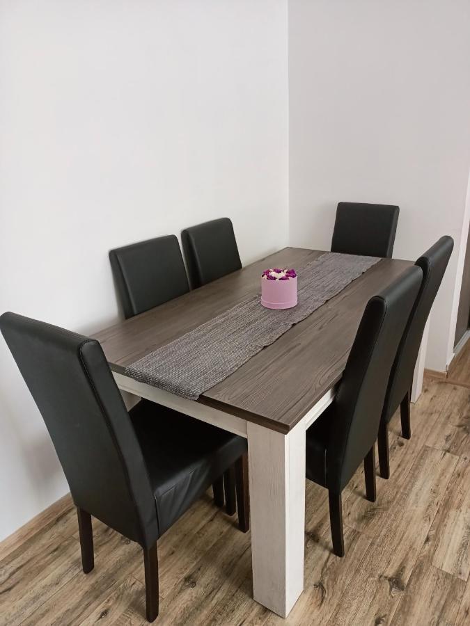 Апартаменты Apartament Ada Сибиу Экстерьер фото